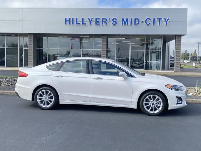 2020 Ford Fusion Plug-In Hybrid Titanium