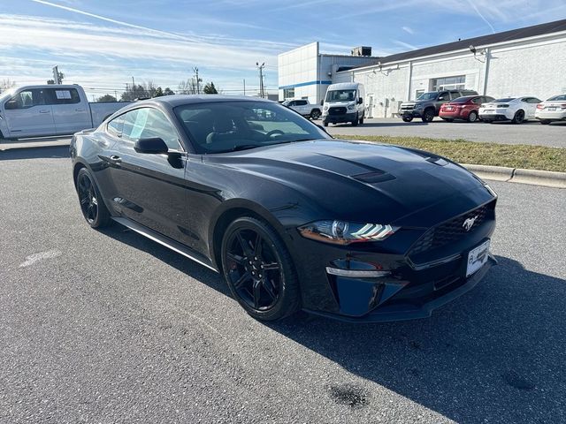 2020 Ford Mustang EcoBoost