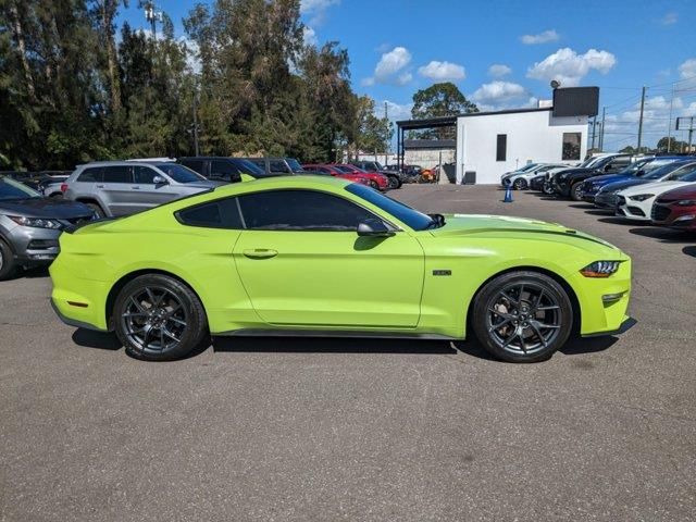 2020 Ford Mustang EcoBoost