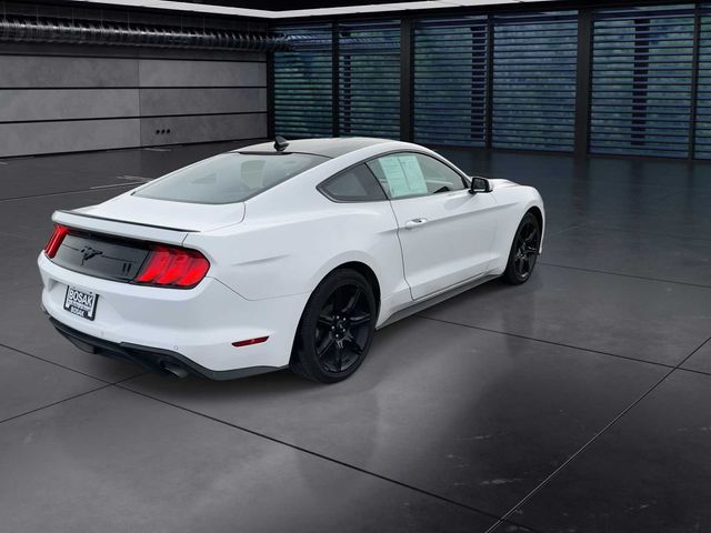 2020 Ford Mustang EcoBoost