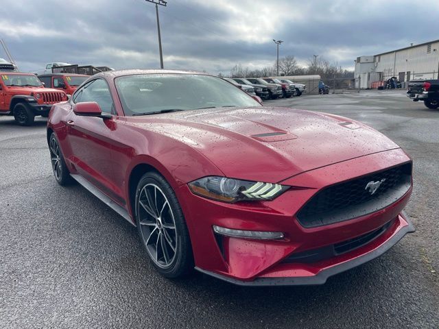 2020 Ford Mustang EcoBoost