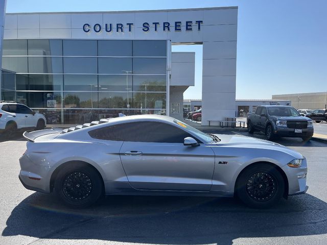 2020 Ford Mustang EcoBoost