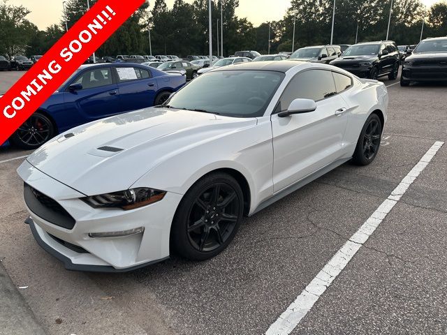 2020 Ford Mustang EcoBoost