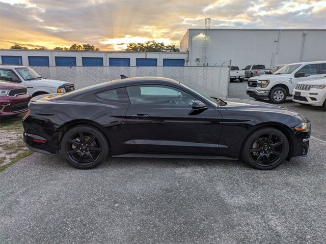 2020 Ford Mustang EcoBoost