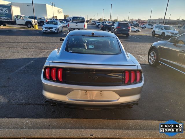 2020 Ford Mustang EcoBoost