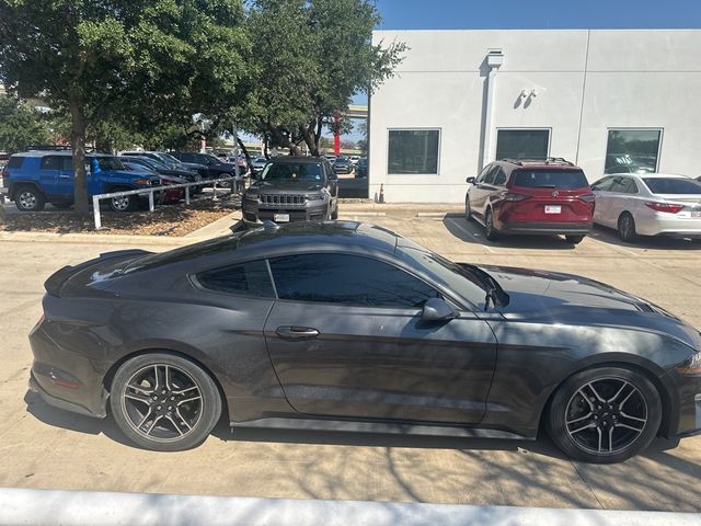 2020 Ford Mustang EcoBoost