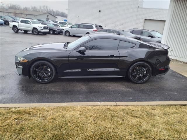 2020 Ford Mustang EcoBoost