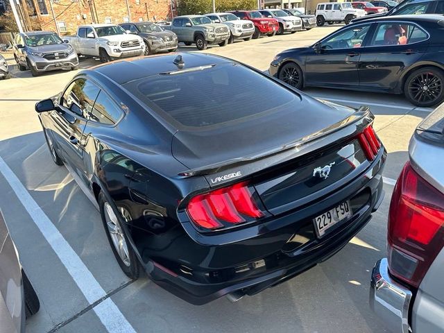 2020 Ford Mustang EcoBoost