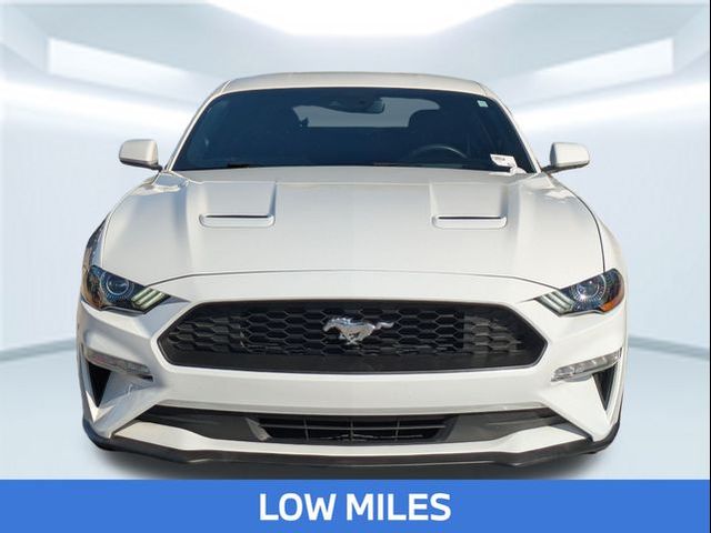 2020 Ford Mustang EcoBoost