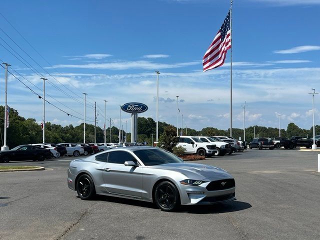 2020 Ford Mustang EcoBoost