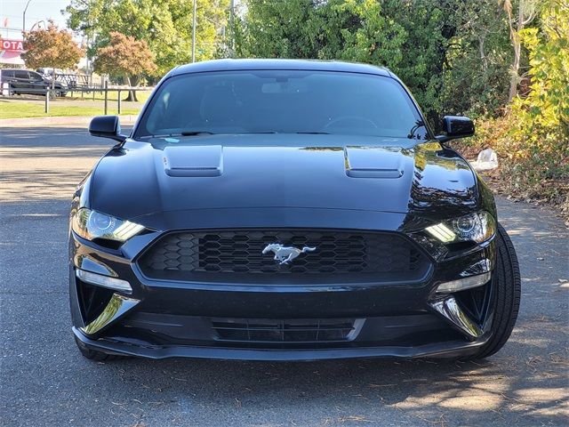 2020 Ford Mustang EcoBoost