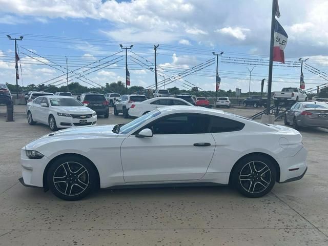 2020 Ford Mustang EcoBoost