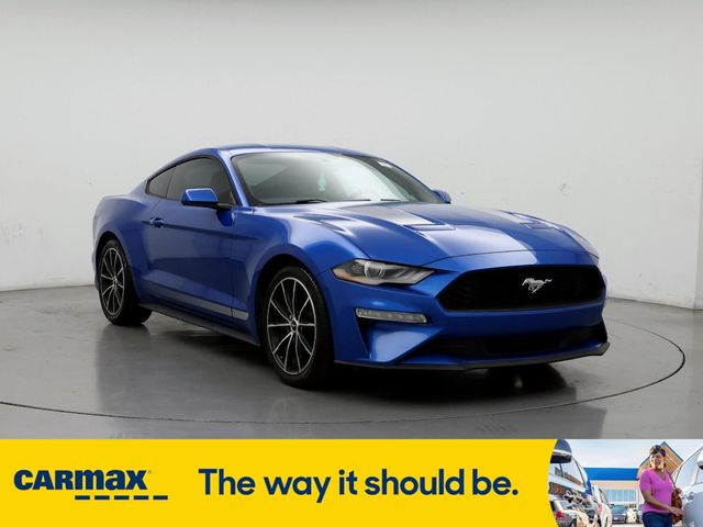 2020 Ford Mustang EcoBoost