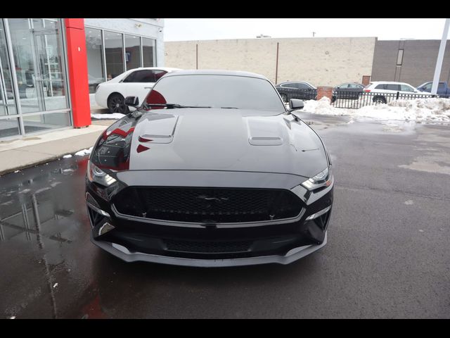 2020 Ford Mustang 