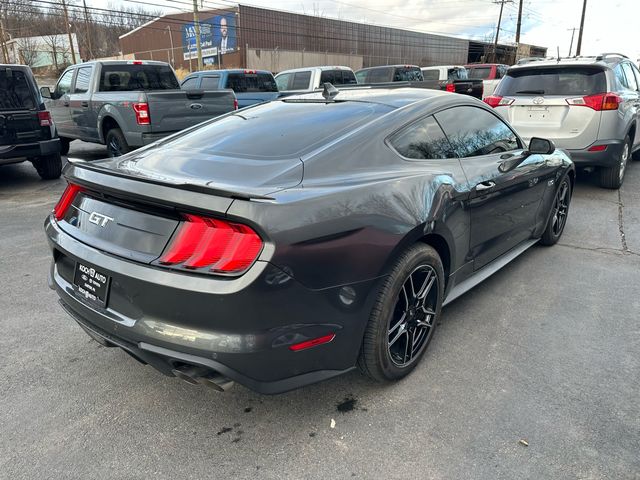 2020 Ford Mustang 