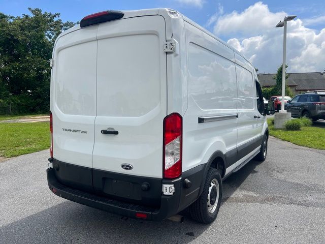 2020 Ford Transit Base