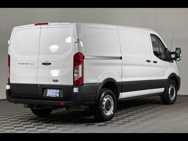 2020 Ford Transit Base