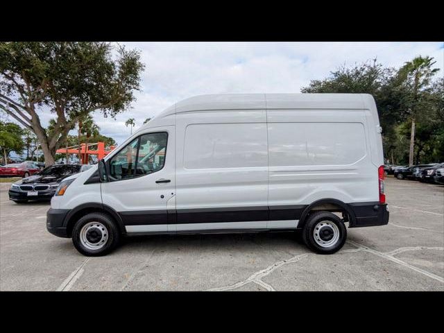 2020 Ford Transit Base