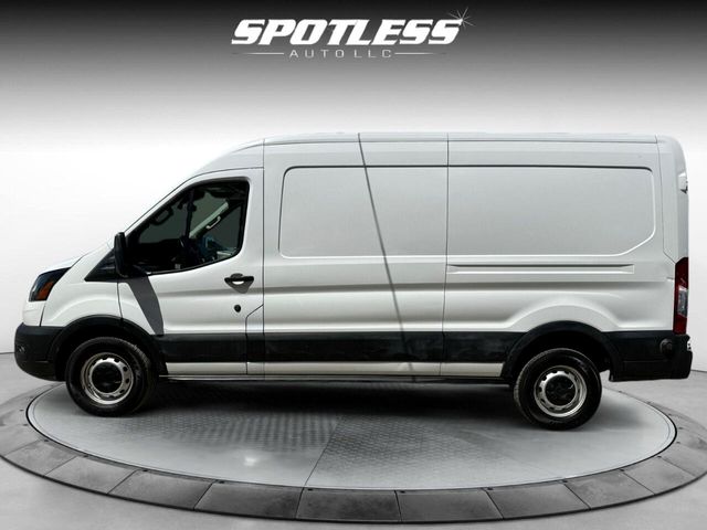 2020 Ford Transit Base