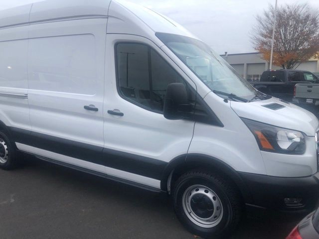 2020 Ford Transit Base