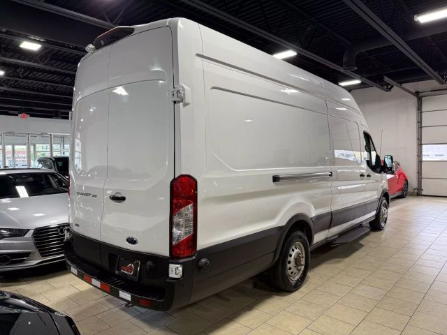 2020 Ford Transit Base