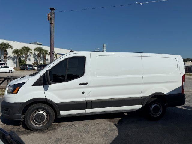 2020 Ford Transit Base