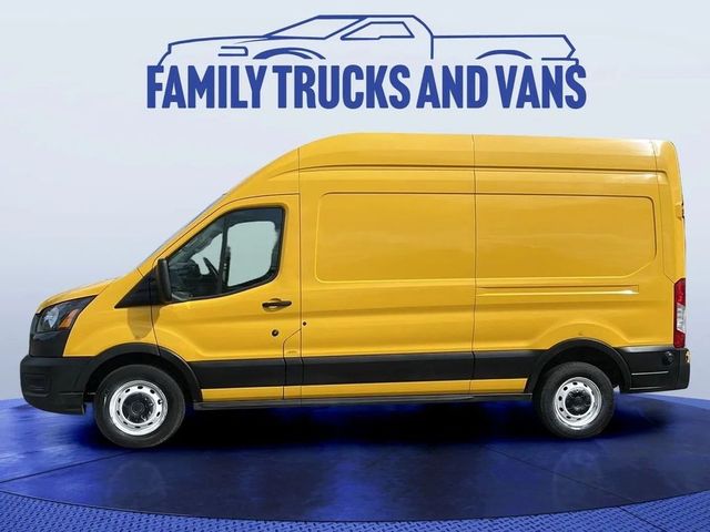 2020 Ford Transit Base