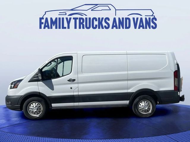 2020 Ford Transit Base