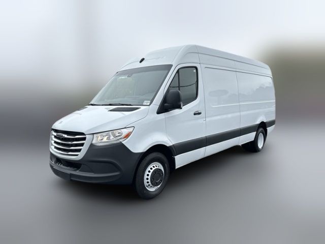 2020 Freightliner Sprinter Base