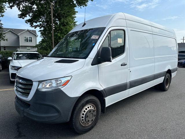 2020 Freightliner Sprinter Base