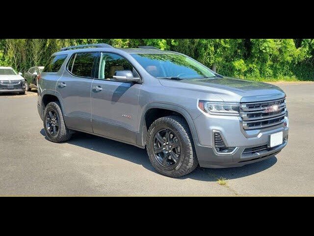 2020 GMC Acadia AT4