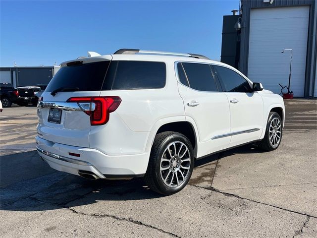 2020 GMC Acadia Denali