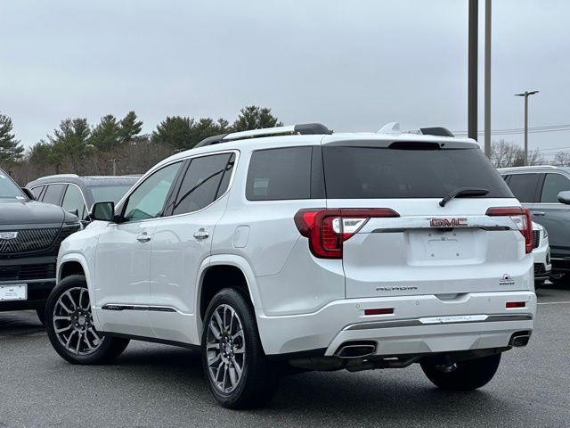 2020 GMC Acadia Denali