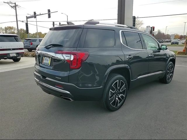 2020 GMC Acadia Denali