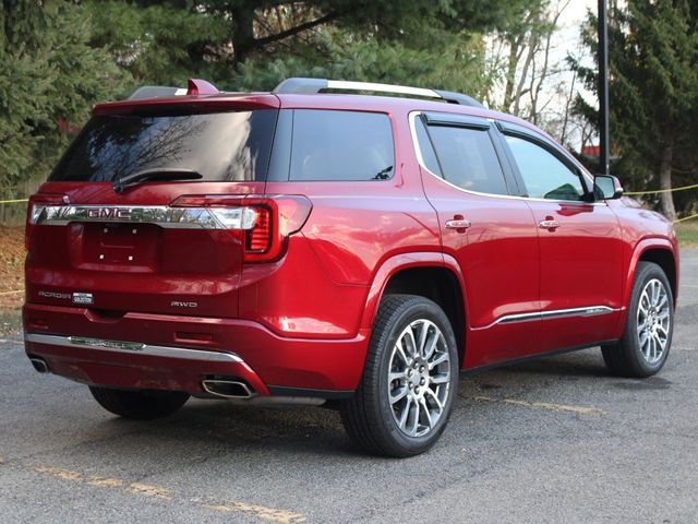 2020 GMC Acadia Denali