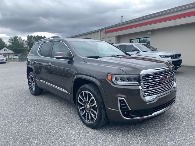 2020 GMC Acadia Denali