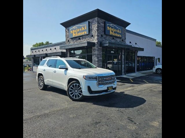 2020 GMC Acadia Denali