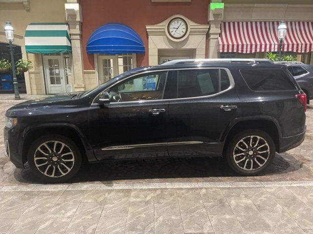 2020 GMC Acadia Denali