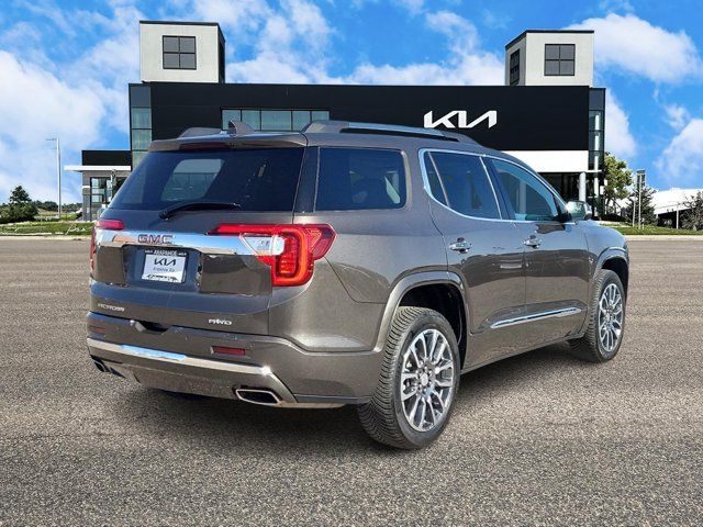 2020 GMC Acadia Denali