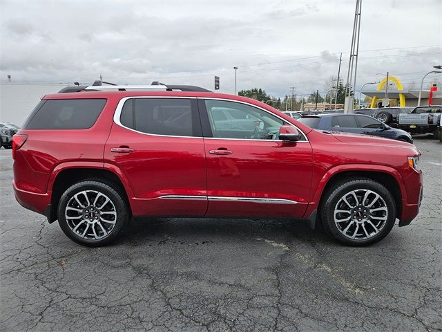 2020 GMC Acadia Denali