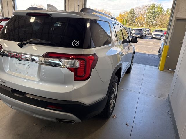 2020 GMC Acadia SLT