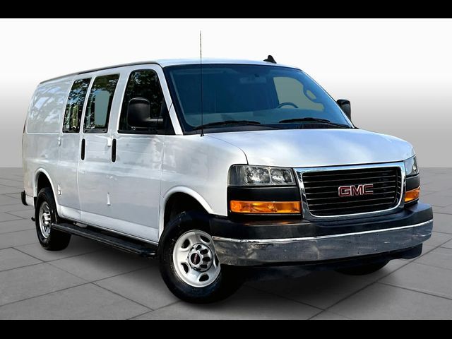 2020 GMC Savana Base