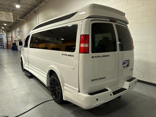 2020 GMC Savana Base