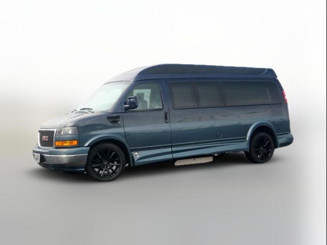 2020 GMC Savana Base