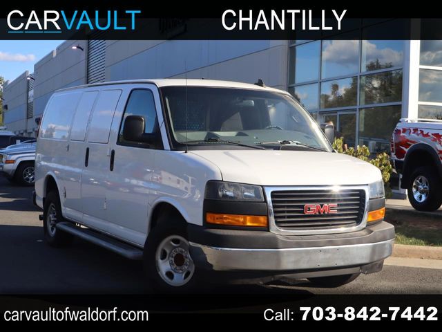 2020 GMC Savana Base