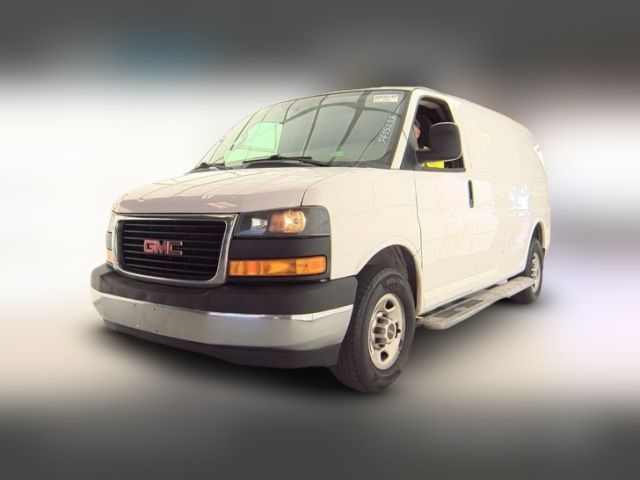 2020 GMC Savana Base