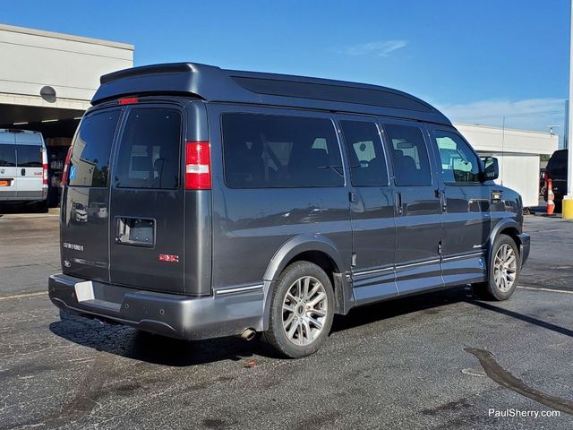 2020 GMC Savana Base