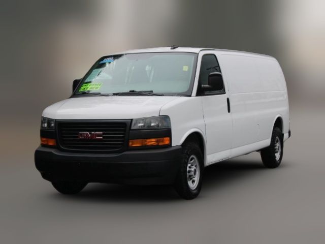 2020 GMC Savana Base