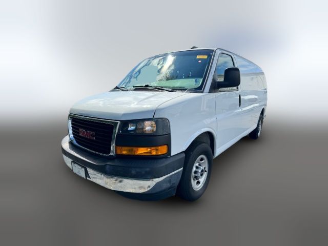 2020 GMC Savana Base