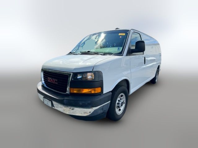 2020 GMC Savana Base